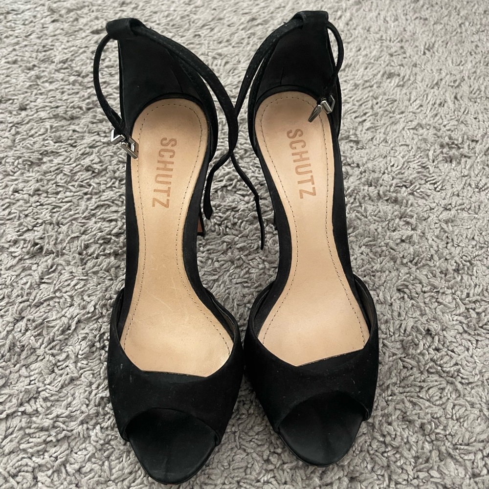 Schutz heels